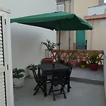 Domoswhite