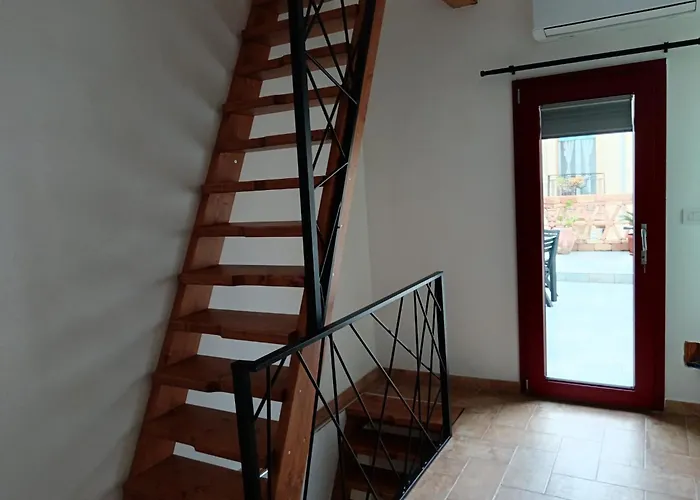 Domoswhite * Siniscola